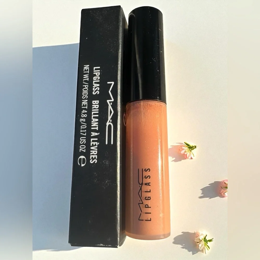 MAC MYTH LIPGLASS. NEW IN BOX.
